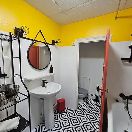 Cosy T3-hyper Centre-netflix アパート